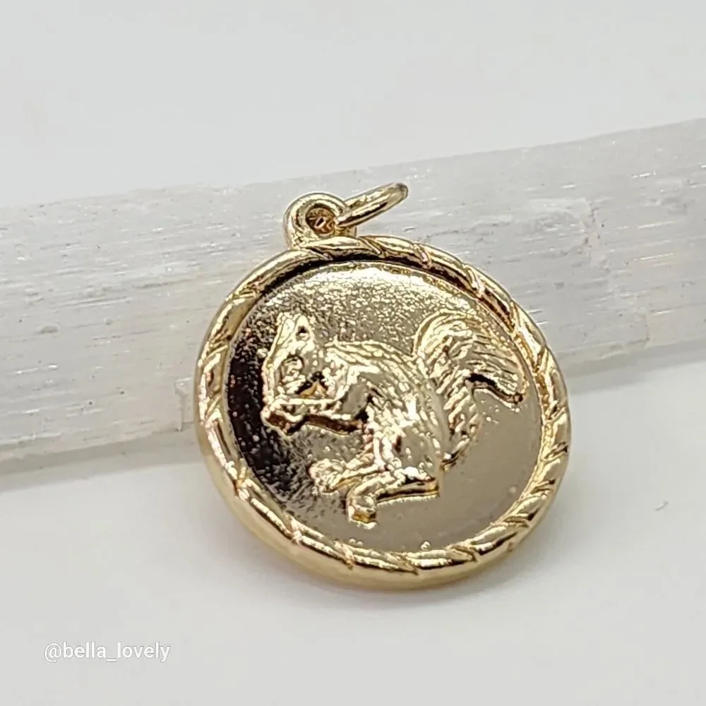 Cute! Spring Acorn Squirrel Tiny Minimalistic Gold Jewelry Pendant Gift 1" - Picture 1 of 3